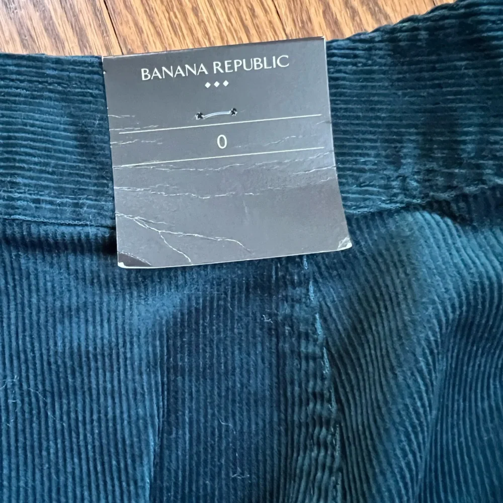 Banana Republic Teal Button-Front Midi Skirt - Picture 5 of 5